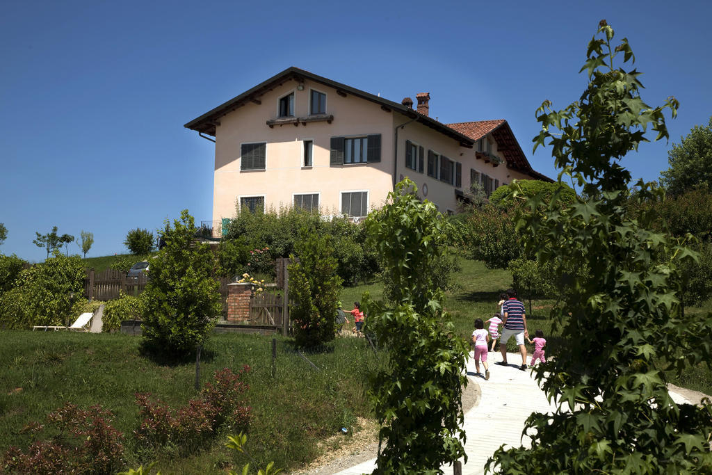 Cascina Papa Mora Villa Cellarengo Exterior photo